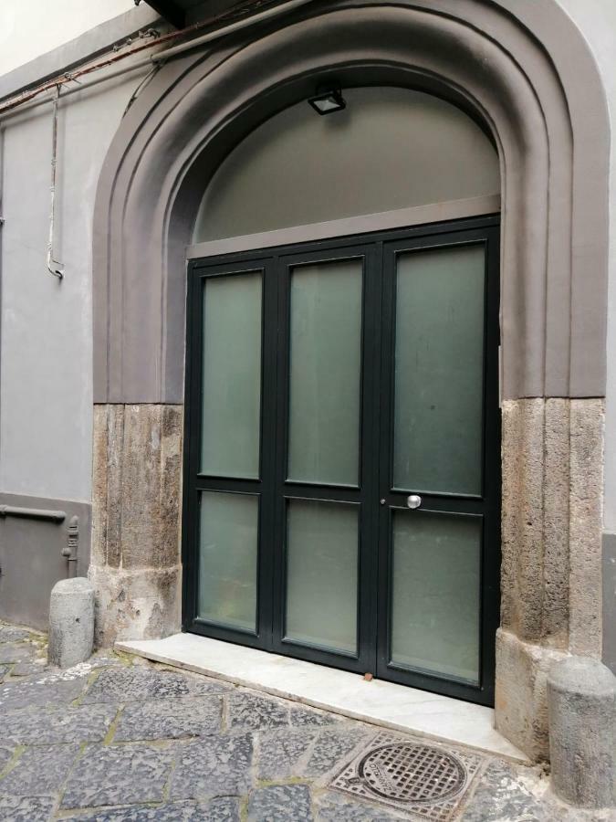 Dimora Via Col Vento Nápoles Exterior foto